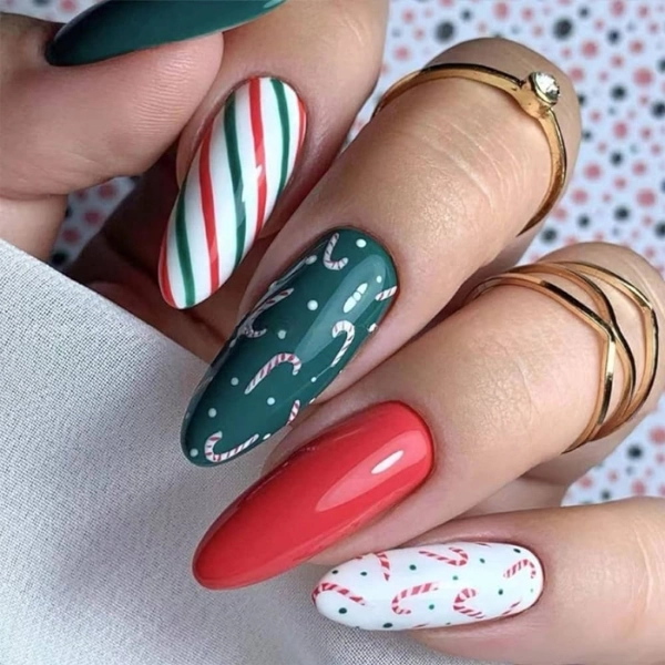 Acrylic-Almond-Christmas-Nails-Candy-Cane-Stripes