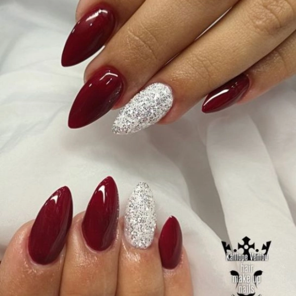 Acrylic-Almond-Christmas-Nails-Silver-and-Red