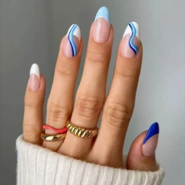 Almond-Blue-Summer-Nails-Blue-Chevron