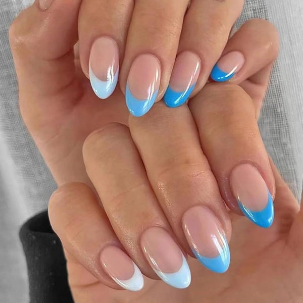 Almond-Blue-Summer-Nails-Blue-French-Tips