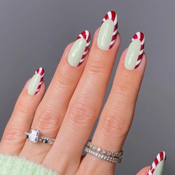 Almond-shape-Christmas-nails-Candy-Cane-Tips