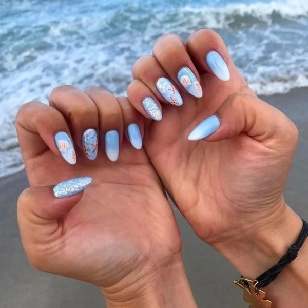 Almond-shape-summer-nails-Beachy