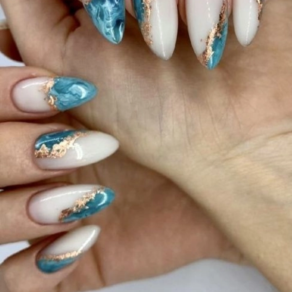 Almond-shape-summer-nails-Ocean-Waves