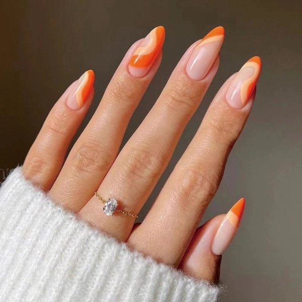 Almond-shape-summer-nails-Sunset-Stripes