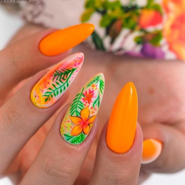 Almond-shape-summer-nails-Tropical-Fruits