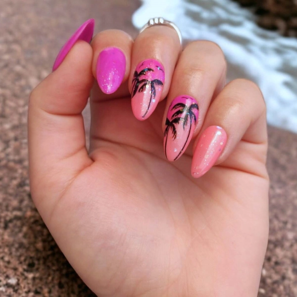 Almond-shape-summer-nails-Tropical-Paradise