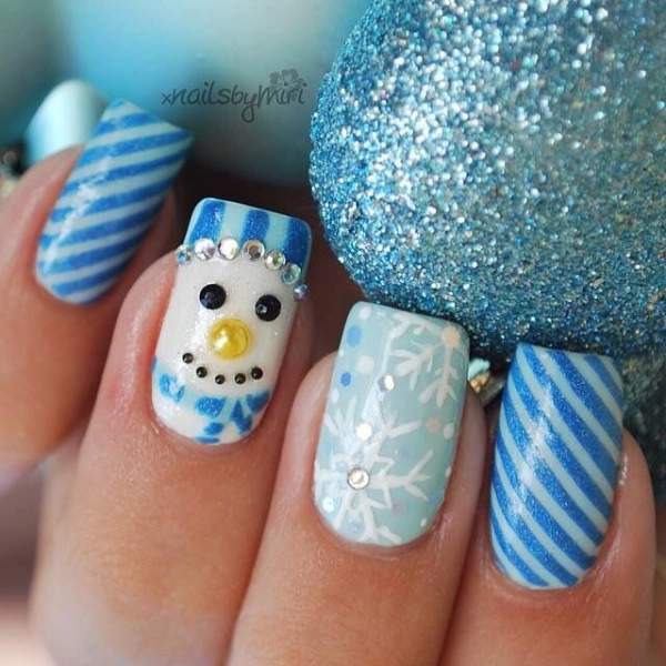 Blue-Christmas-Nail-Blue-Candy-Canes