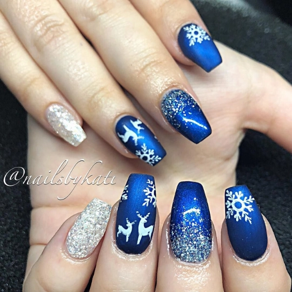 Blue-Christmas-Nail-Metallic