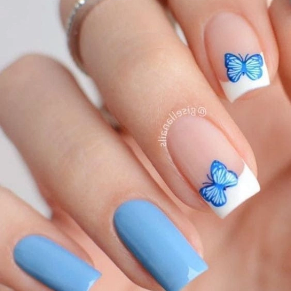 Blue-and-White-Summer-Nail-Blue-Butterflies