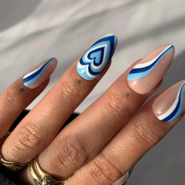 Blue-and-White-Summer-Nail-Blue-Hearts