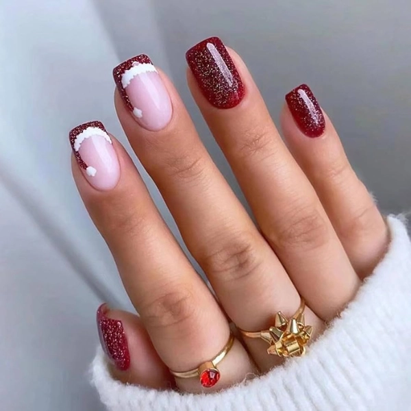 Easy-Christmas-nail-Santa-Hats