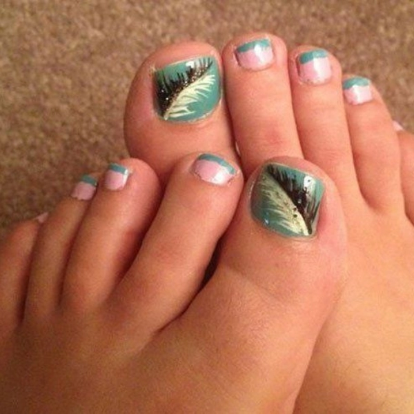 French-Tip-Summer-Toe-nails-Feather-Designs