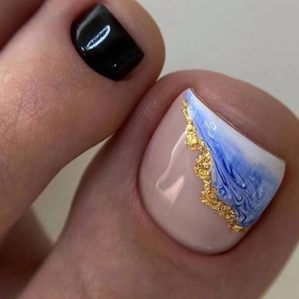 French-Tip-Summer-Toe-nails-Marble