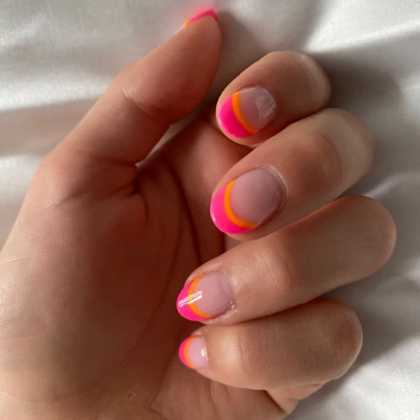 Pink-and-orange-summer-nails-French-Tips