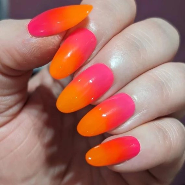 Pink-and-orange-summer-nails-Orange-Ombre