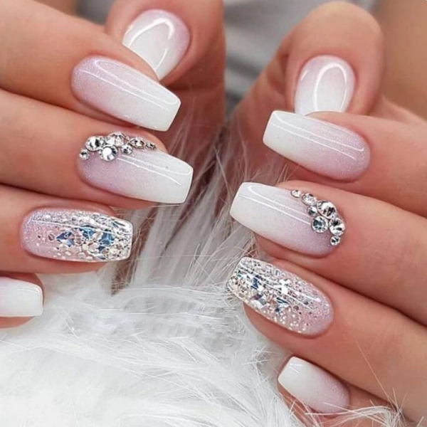 Short-Acrylic-Coffin-Nails-Crystal-Embellishments