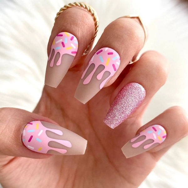 Short-Coffin-Summer-Nails-Ice-Cream-Colors