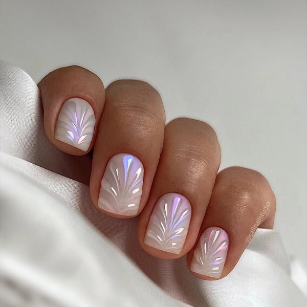 Short-Coffin-Summer-Nails-Seashell