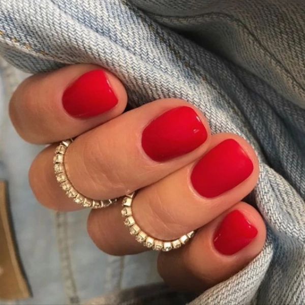 Short-Gel-Summer-Nails-Reds