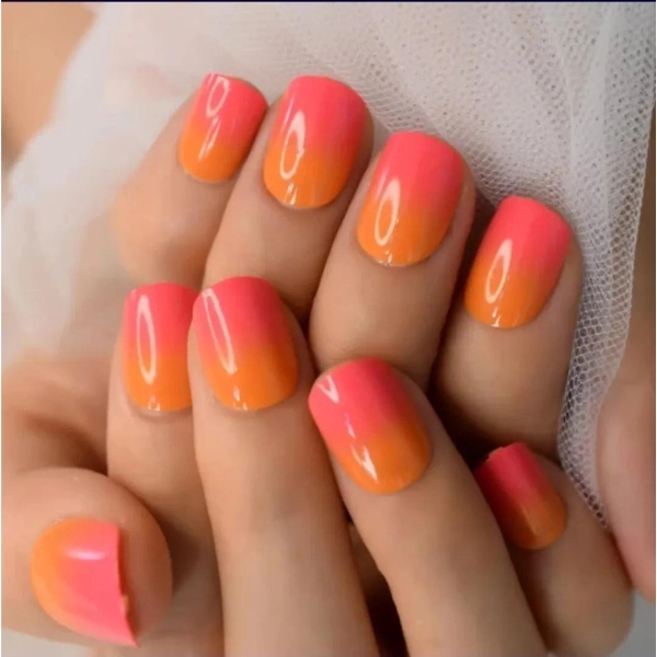 Short-Gel-Summer-Nails-Sunset-Ombre