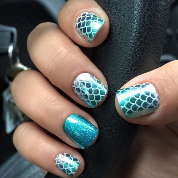 Short-Square-Summer-Nails-Mermaid-Scales