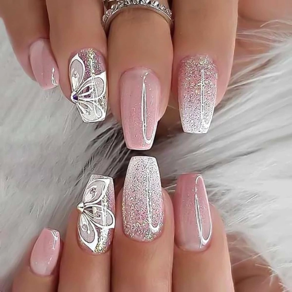 Short-pink-acrylic-nails-Butterfly