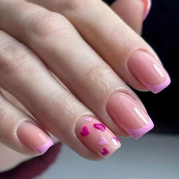 Short-pink-acrylic-nails-Heart-Accents