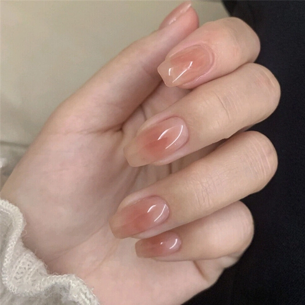 Short-pink-acrylic-nails-Transparent-Elements