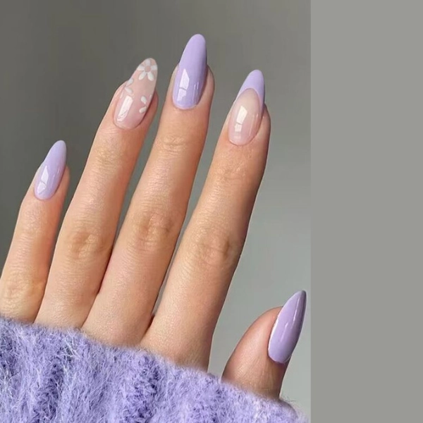 Simple-Purple-Summer-Nails-Lilac