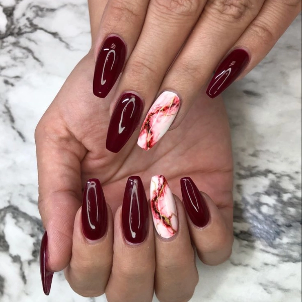 Simple-Red-Summer-Nails-Marble