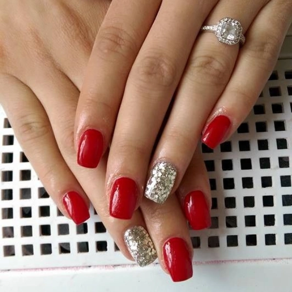 Simple-Red-Summer-Nails-Silver