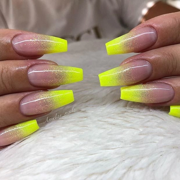 Simple-yellow-summer-nails-Glitter-Ombre