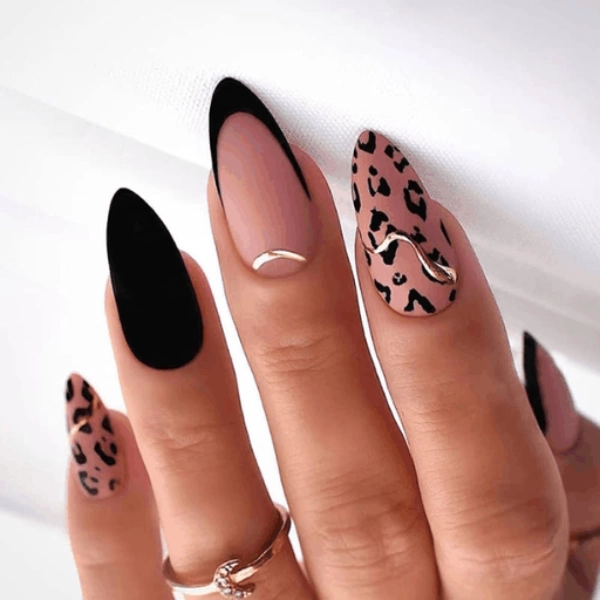 Summer-almond-nails-Animal-Print