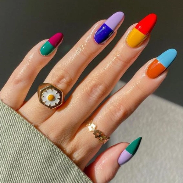 Trendy-Summer-Nail-Color-Block