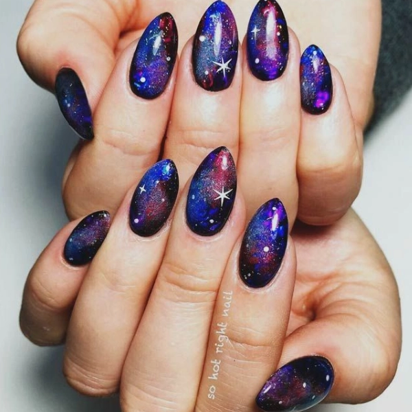 Trendy-Summer-Nail-Galaxy-Nails