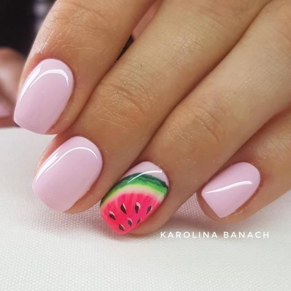 Trendy-Summer-Nail-Watermelon