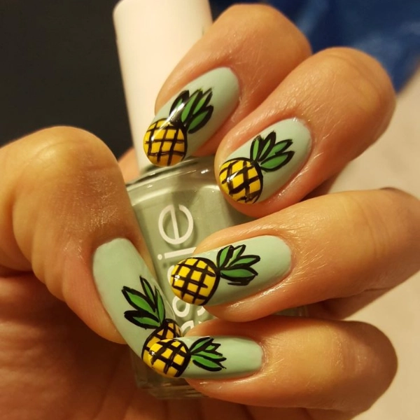 almond-short-summer-nails-Pineapple-Prints