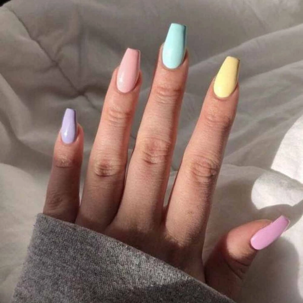 coffin-nails-short-Pastel