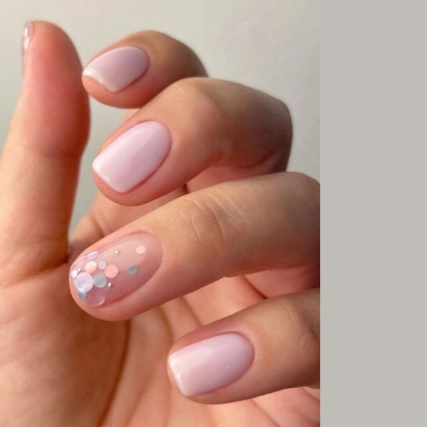 pink-simple-summer-nails-Confetti