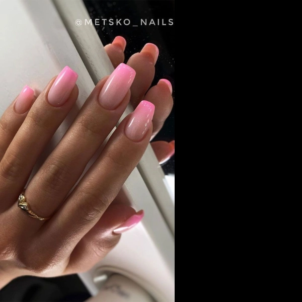 pink-simple-summer-nails-Ombre