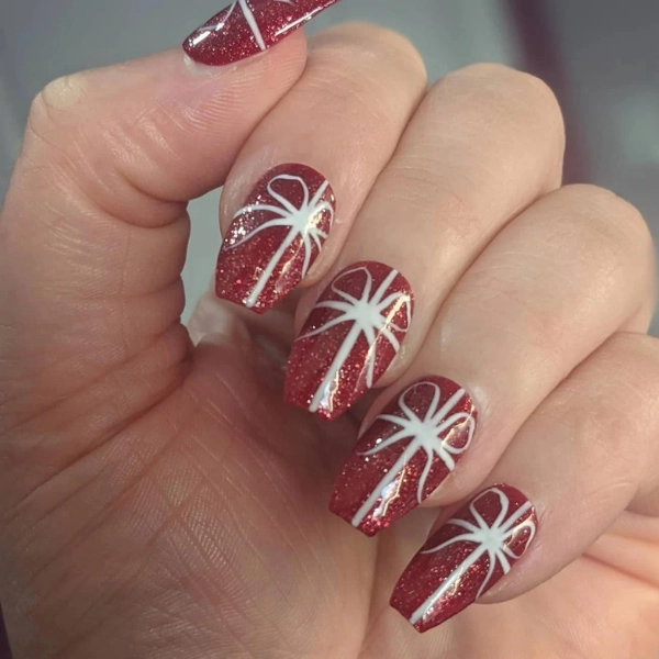 red-christmas-nails-Festive-Bow