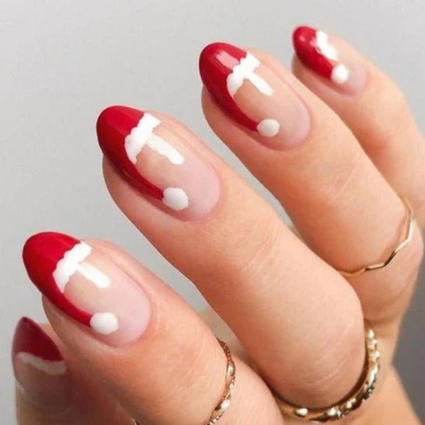 red-christmas-nails-Santa-Hat