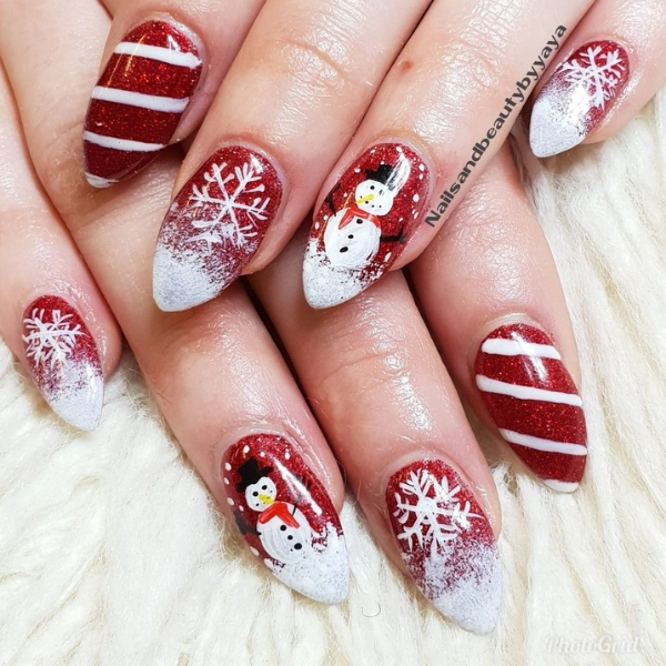 red-christmas-nails-Snowman