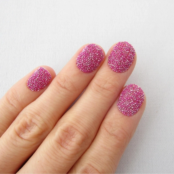 short-pink-nails-Caviar-Beads