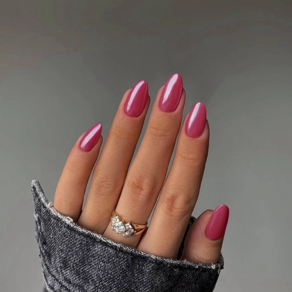 short-pink-nails-Metallic