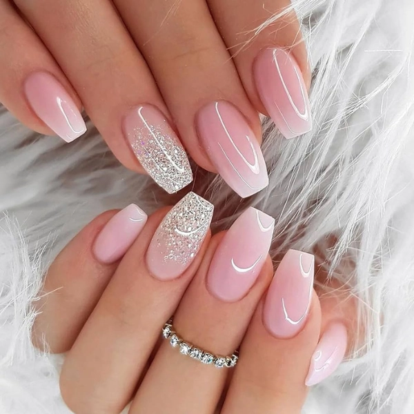 short-pink-nails-Pink-and-Silver