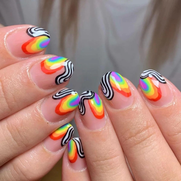 short-round-summer-nails-Rainbow-Stripes