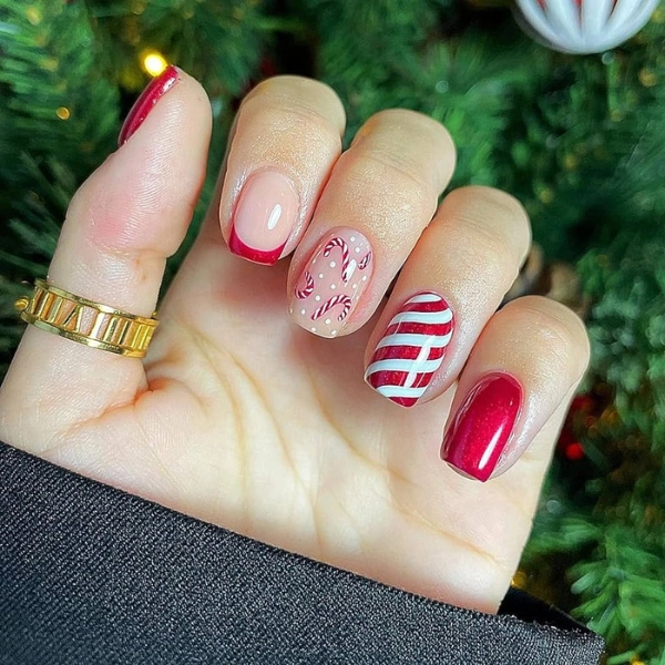 short-square-Christmas-nails-Festive-Stripes