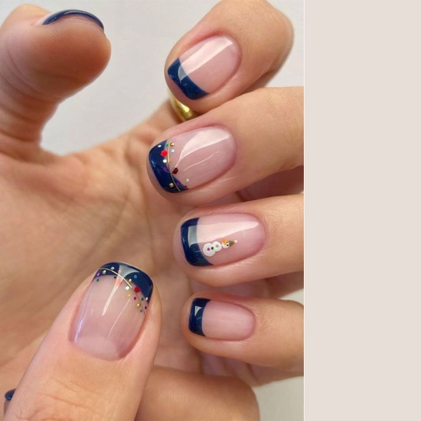 short-square-Christmas-nails-Navy