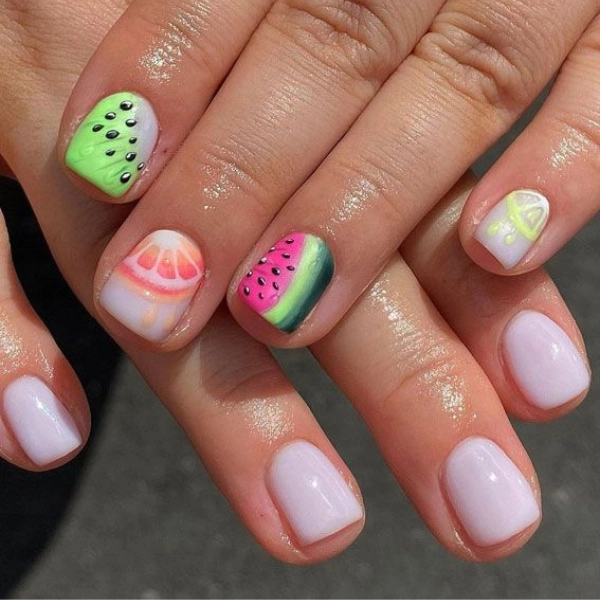 short-summer-nails-Fruit